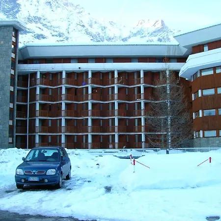 Condominio Cristallo Apartament
